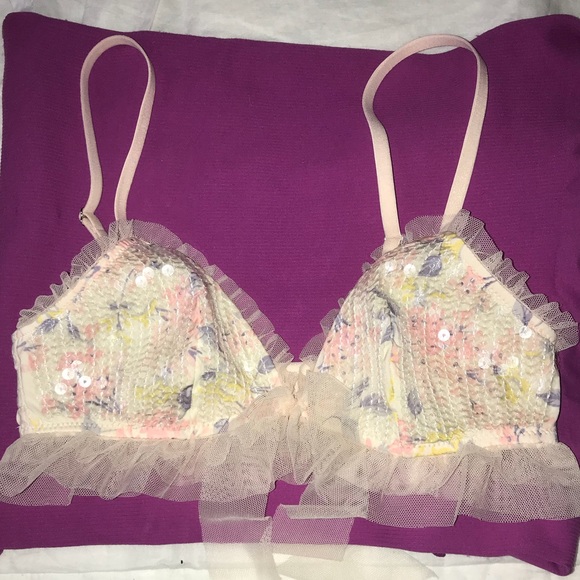 Victoria's Secret Other - Victoria’s Secret/Pink sequence bralette